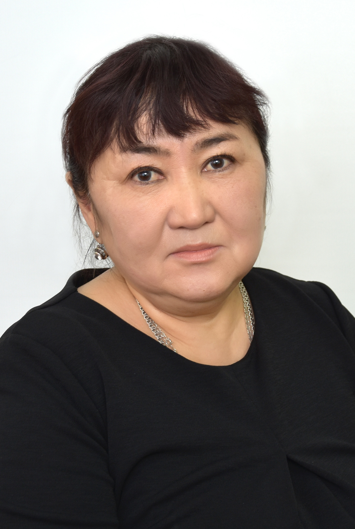 Педагогический работник Воспитатель Апешева Айгуль Айтжановна.